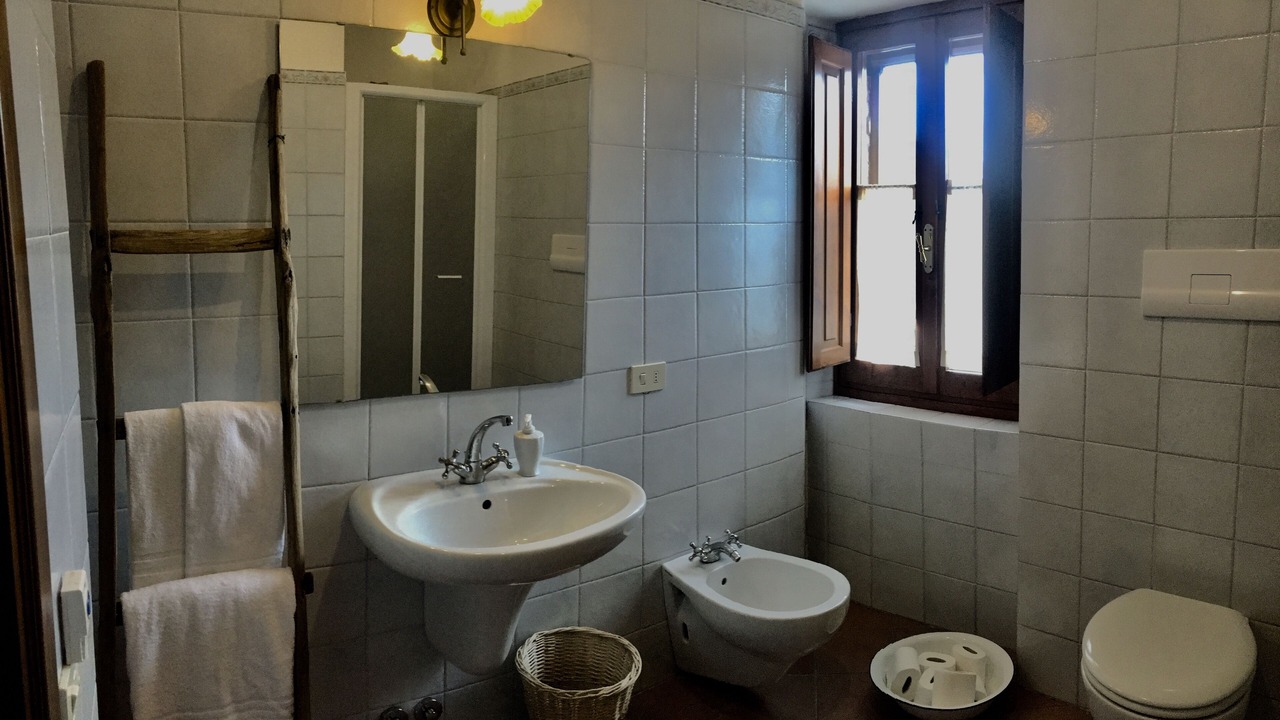 Photo of Bathroom in Teverina di Cortona