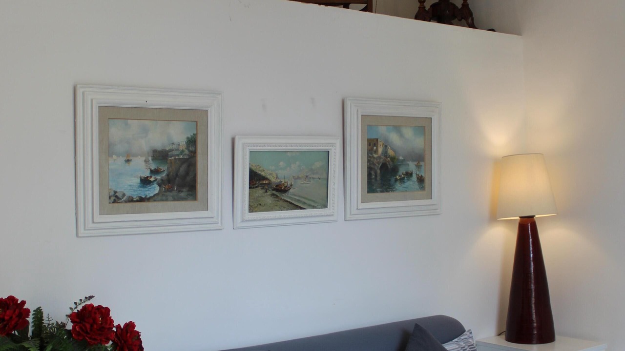 Photo of Livingroom in Naples City Centre