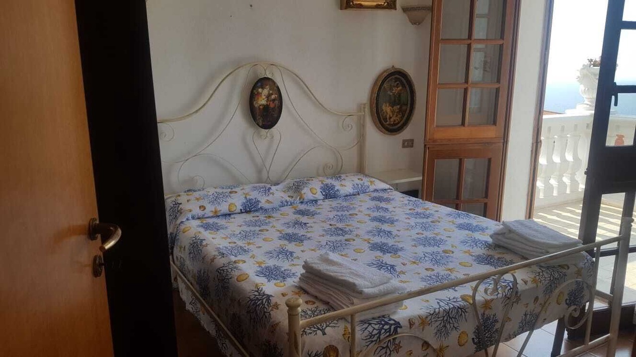 Photo of Bedroom in Tropea