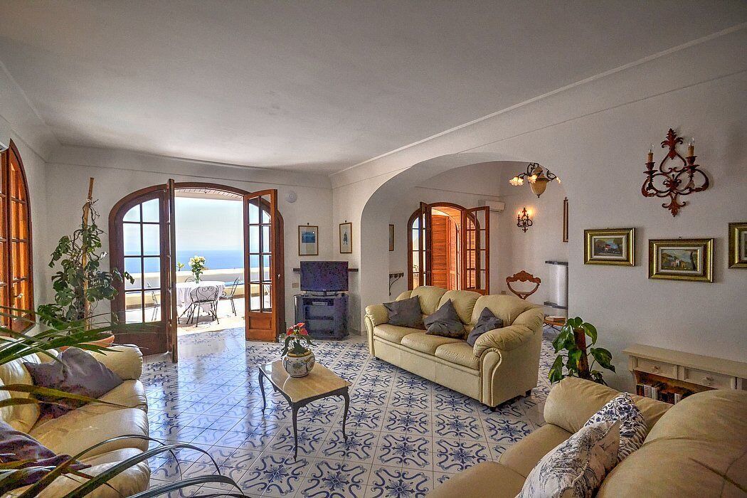 Photo of Livingroom in Praiano