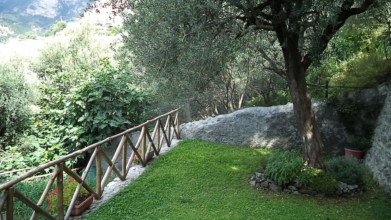 Photo of Outdoor in Montepertuso