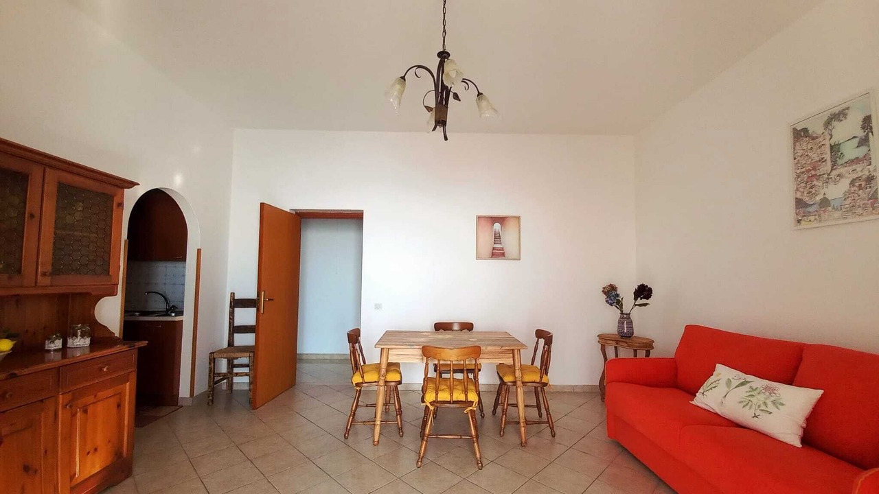 Photo of Livingroom in Montepertuso