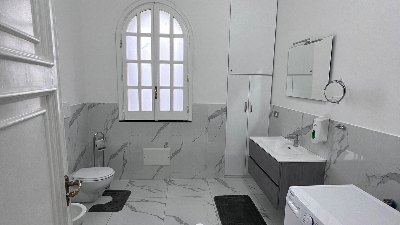 Photo of Bathroom in Piazza-Tralia-Pendolo