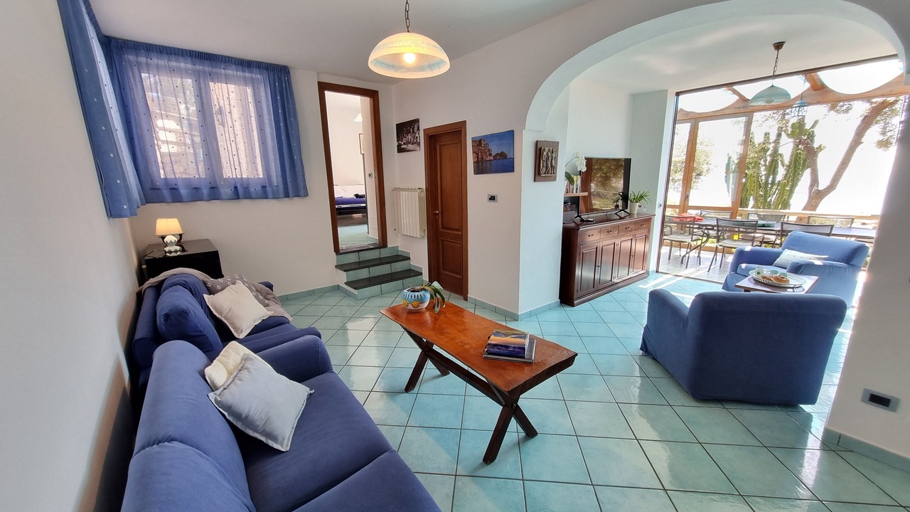 Photo of Livingroom in Sirenuse