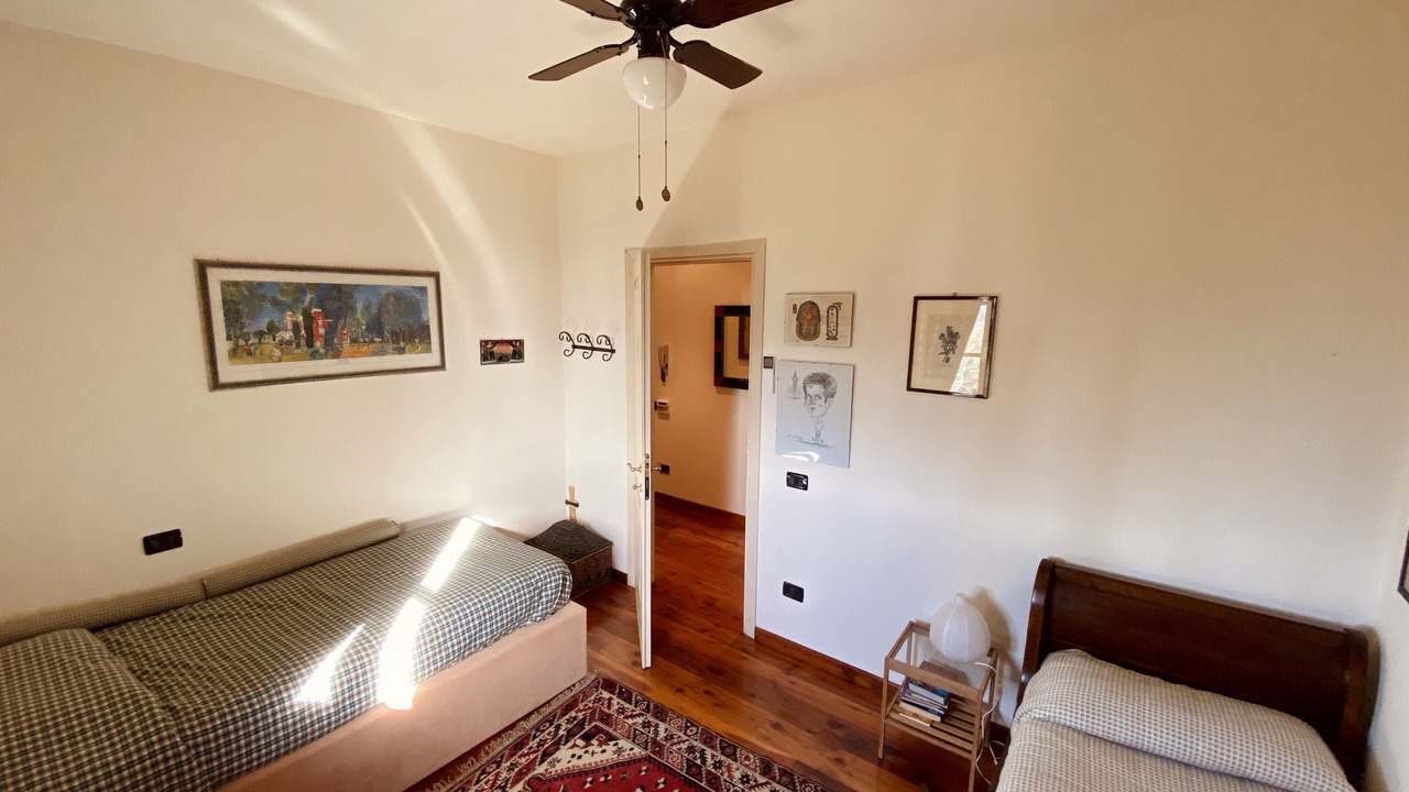 Photo of Bedroom in Montelopio
