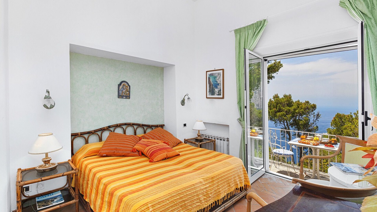 Photo of Bedroom in Capri