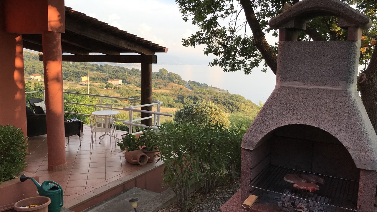 Photo of Patio Balcony in Bonifati