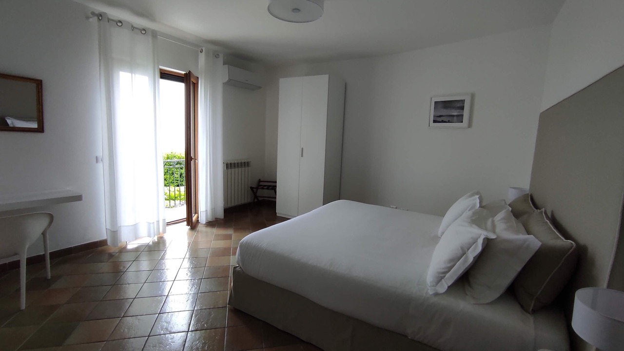 Photo of Bedroom in Massa Lubrense