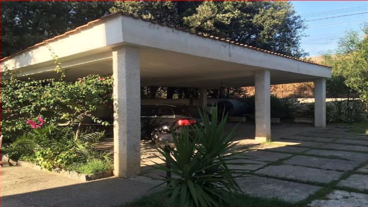Photo of Outdoor in Bonifati