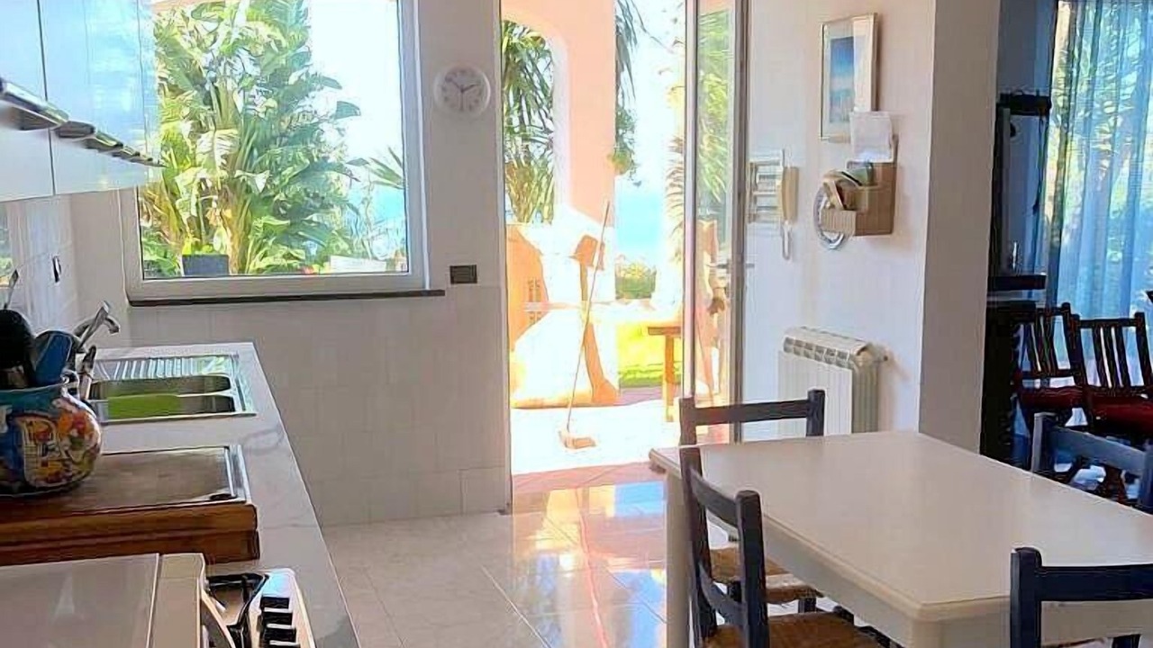 Photo of Kitchen in Forio