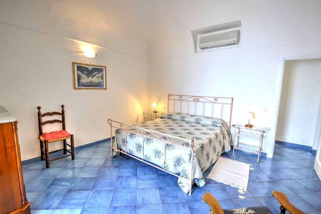 Photo of Bedroom in Positano City Centre