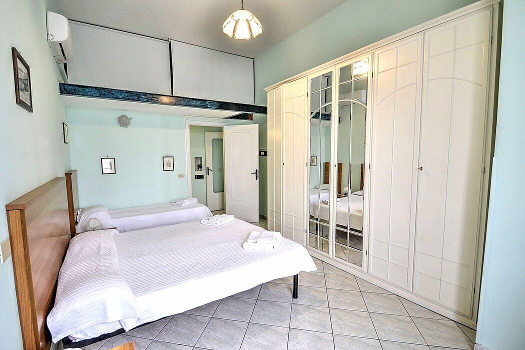 Photo of Bedroom in Sorrento City Centre