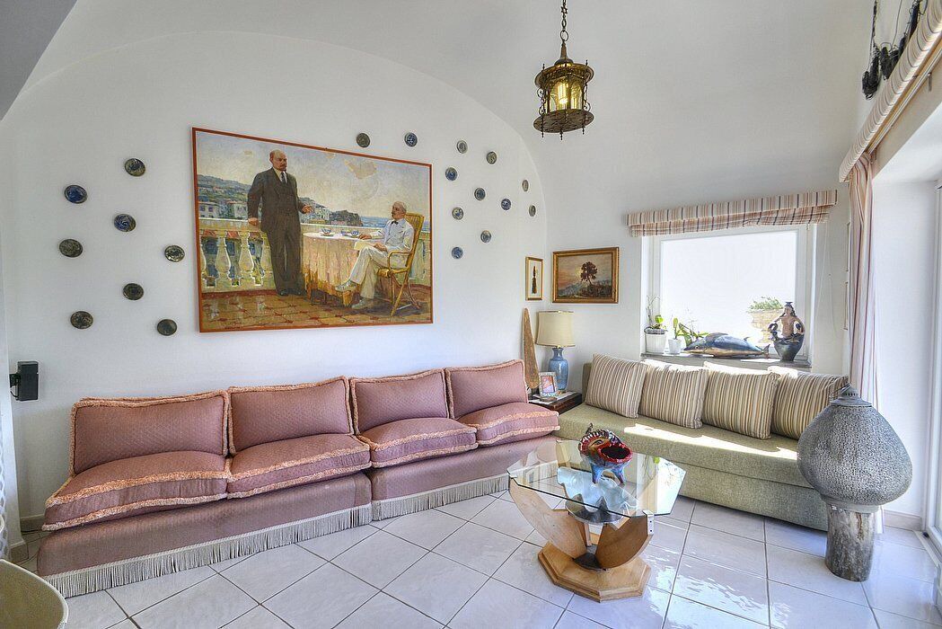Photo of Livingroom in Capri