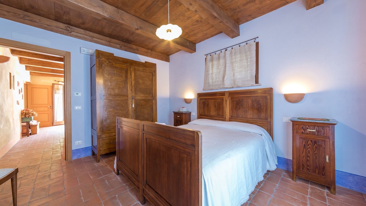 Photo of Bedroom in Montecarotto