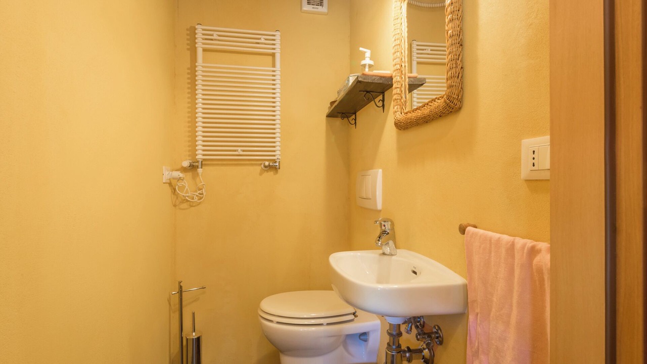 Photo of Bathroom in Montecarotto