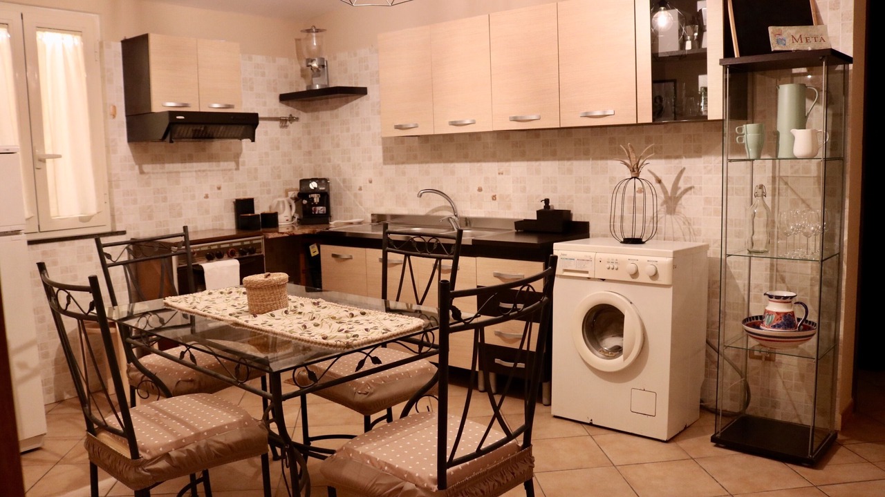 Photo of Kitchen in Meta