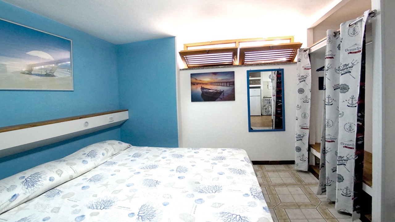 Photo of Bedroom in Minturno