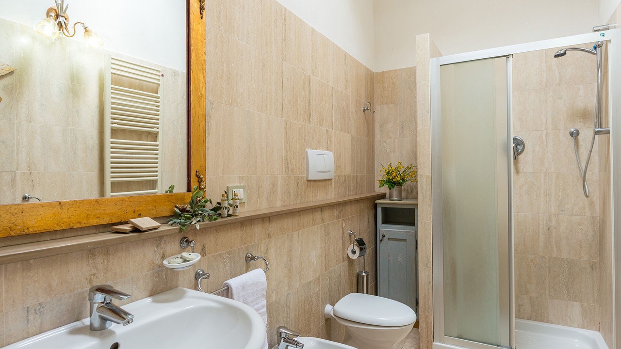 Photo of Bathroom in Torre A Castello