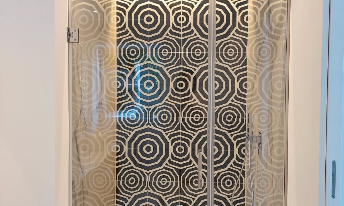 Photo of Bathroom in Laurito