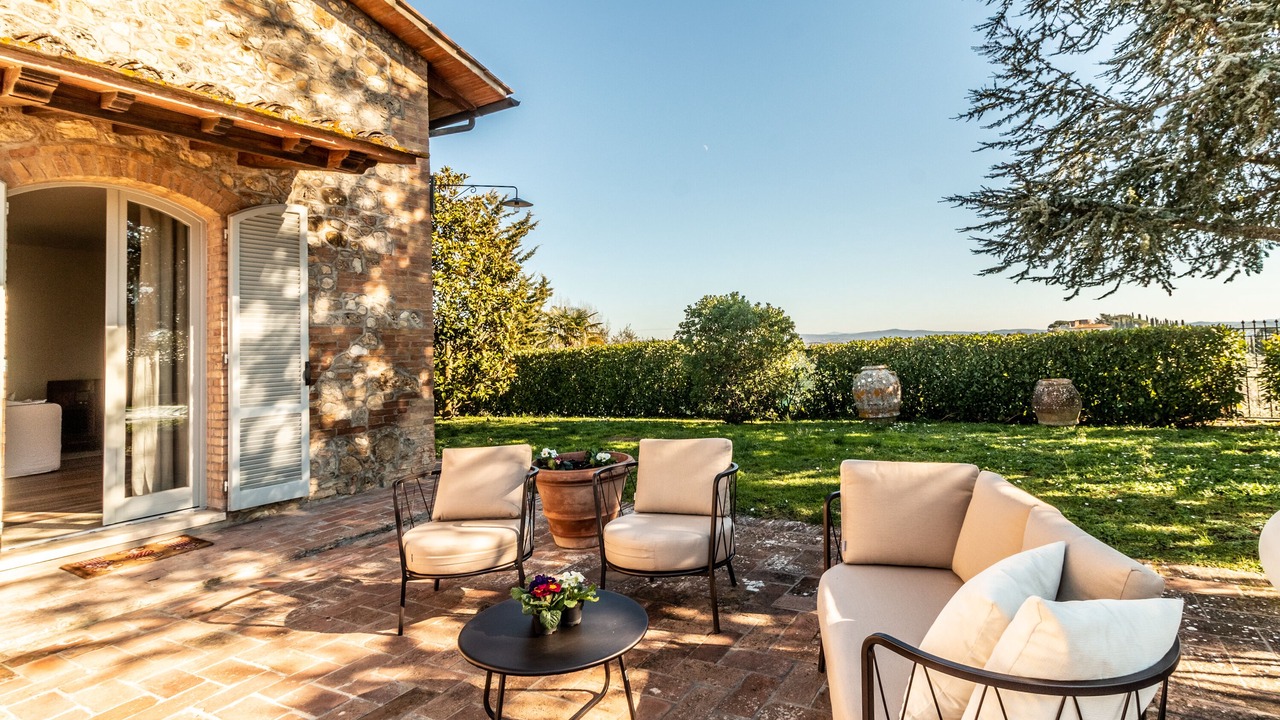 Photo of Patio Balcony in Siena