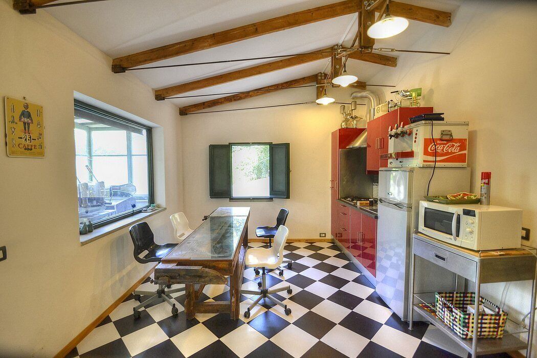 Photo of Kitchen in Meta