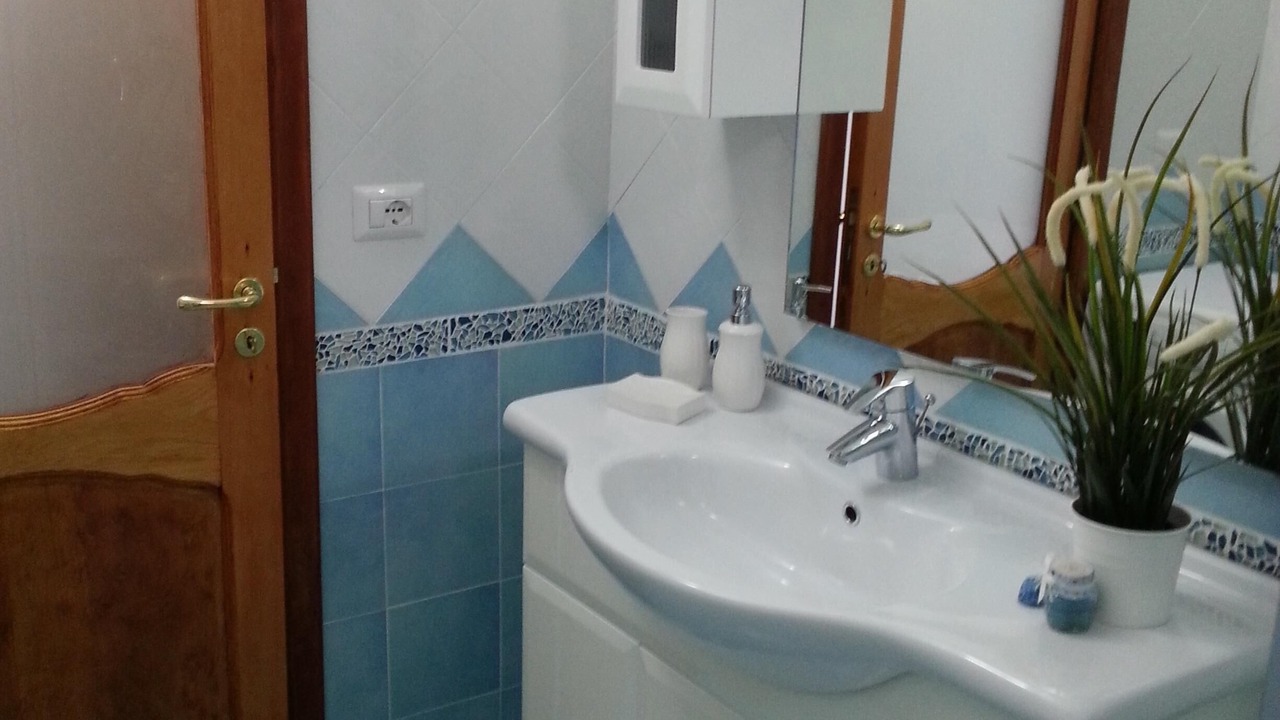 Photo of Bathroom in Montepertuso