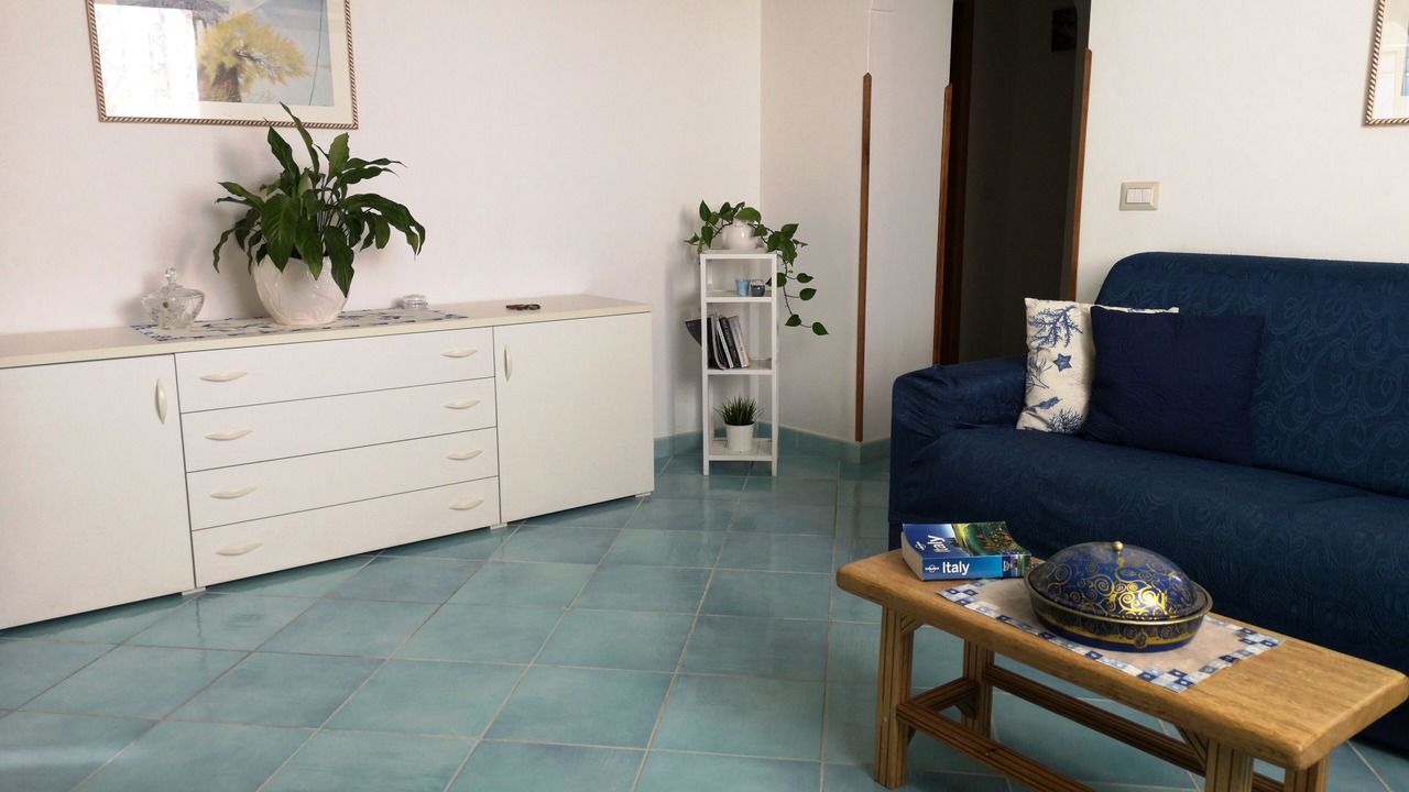 Photo of Livingroom in Montepertuso