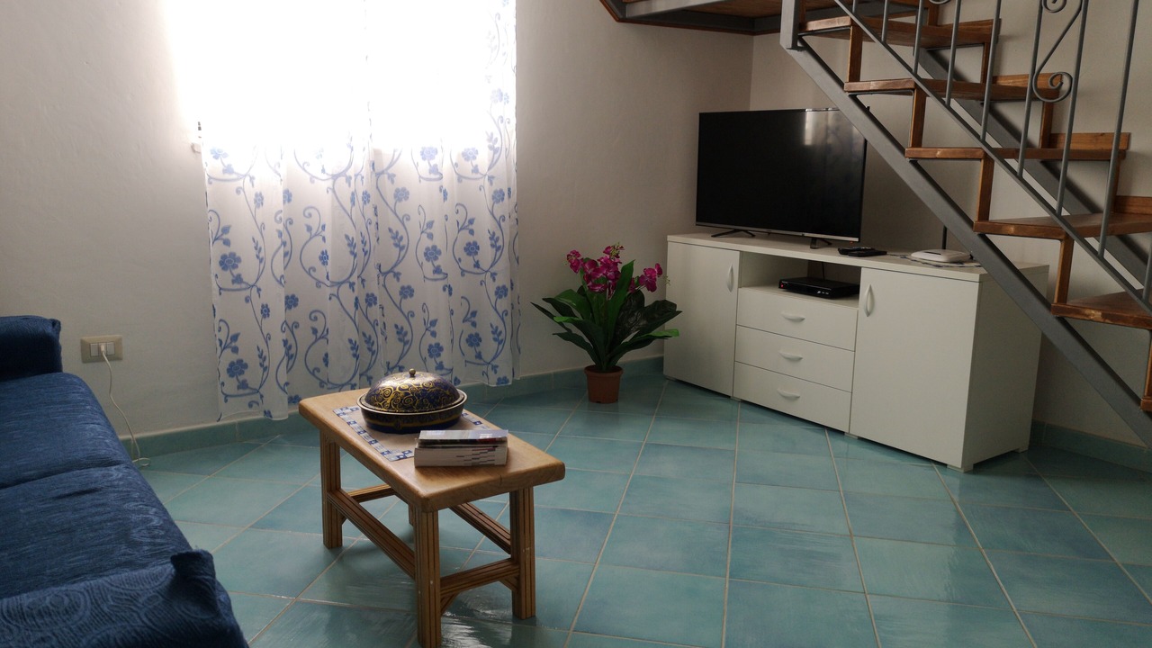 Photo of Livingroom in Montepertuso