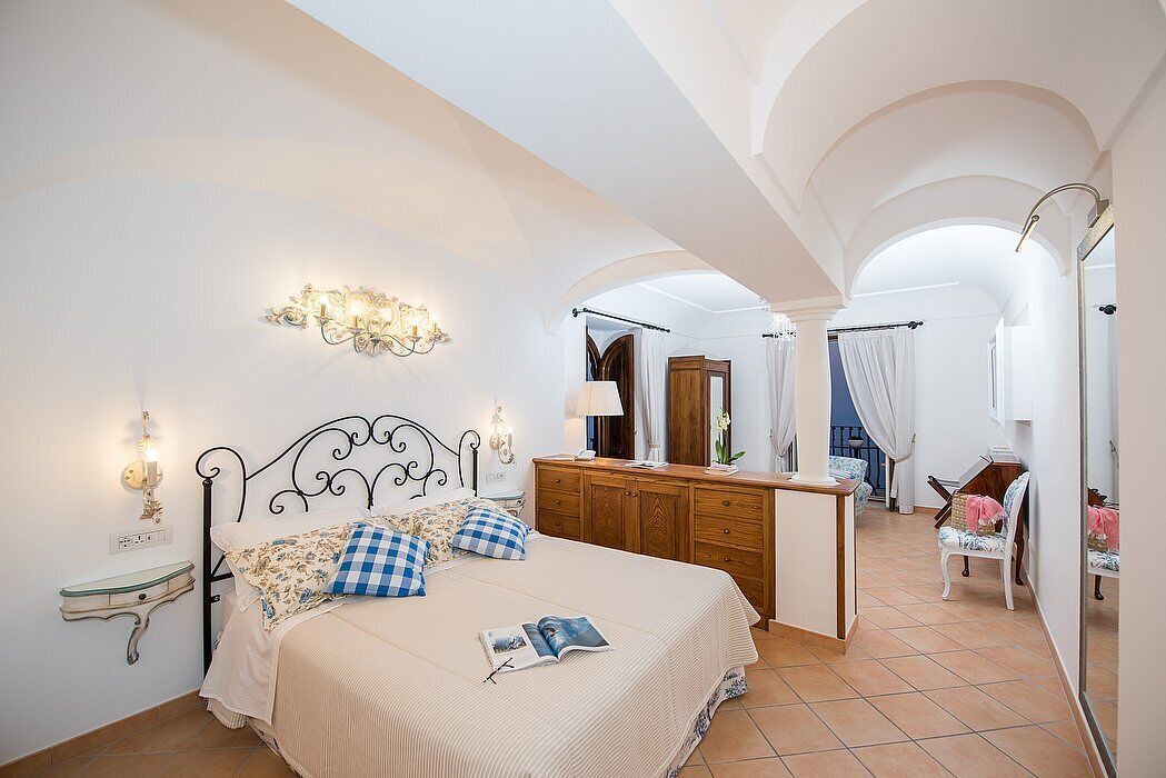 Photo of Bedroom in Path of the Gods