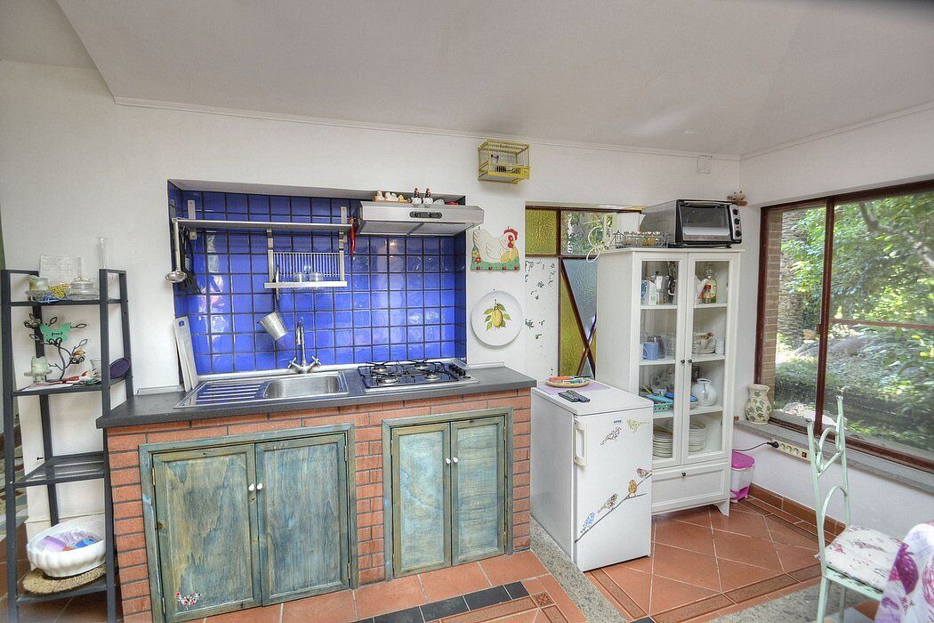 Photo of Kitchen in Meta
