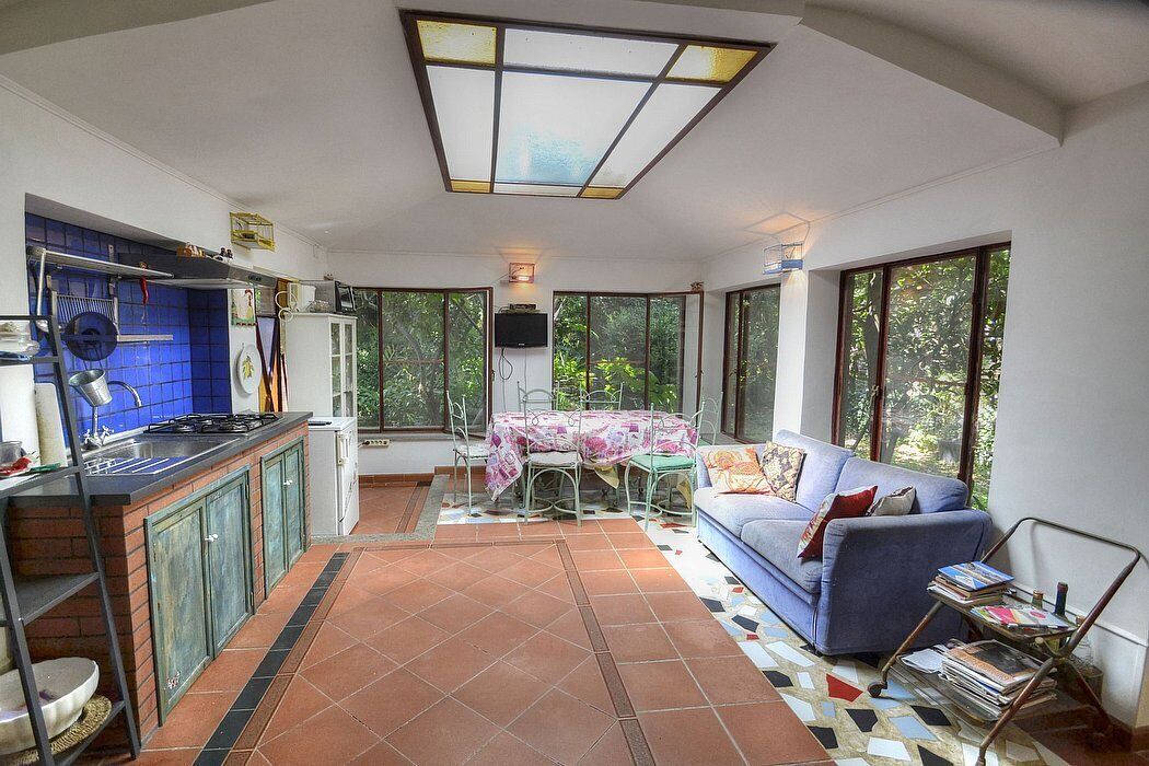 Photo of Livingroom in Meta