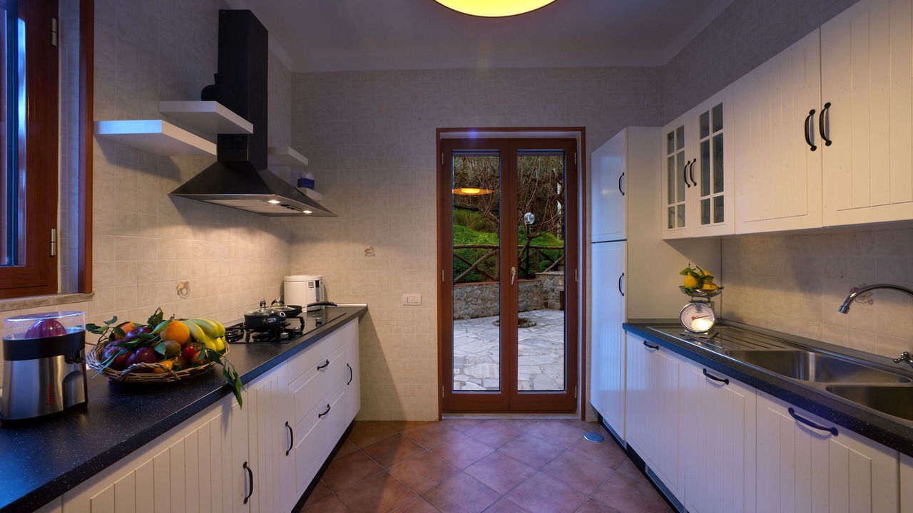 Photo of Kitchen in Sirenuse