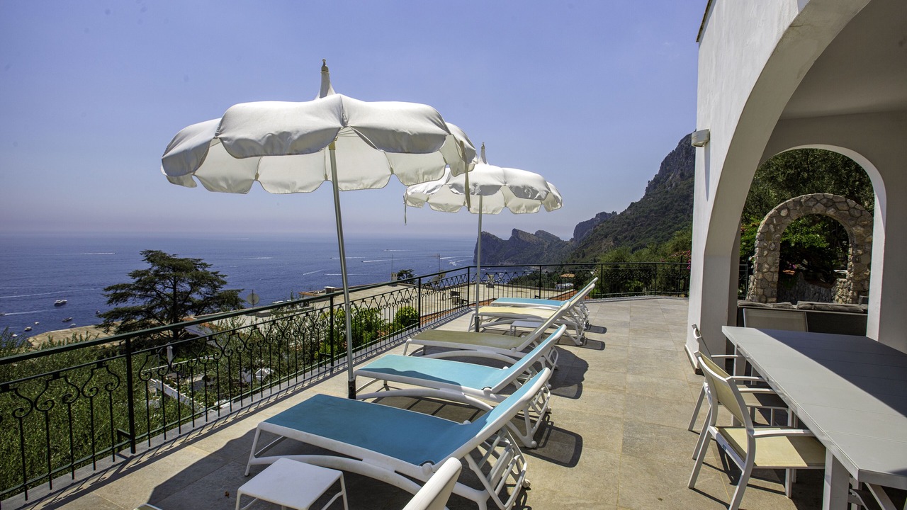 Photo of Outdoor in Sirenuse