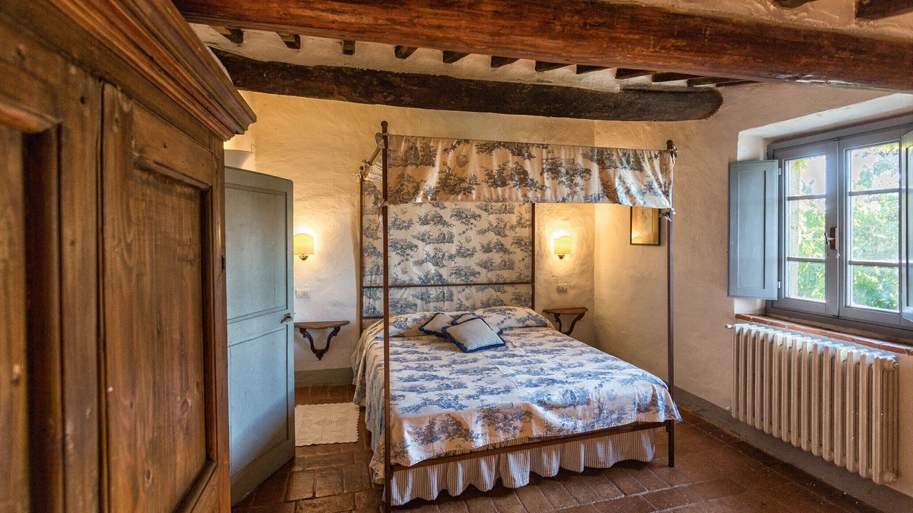 Photo of Bedroom in Pergine Valdarno