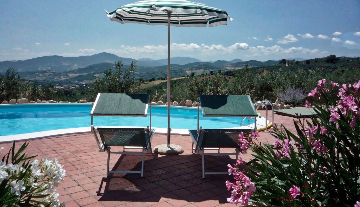Photo of Others in Casoli
