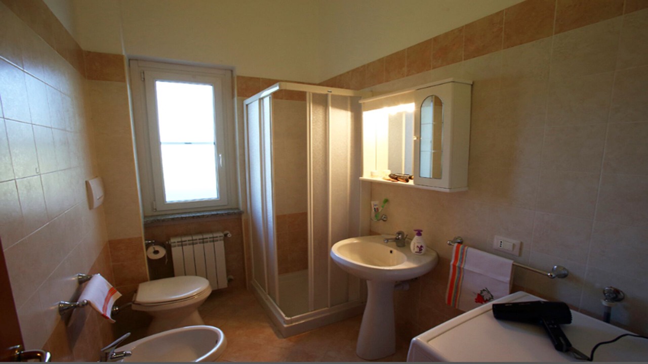 Photo of Bathroom in Marina di Davoli