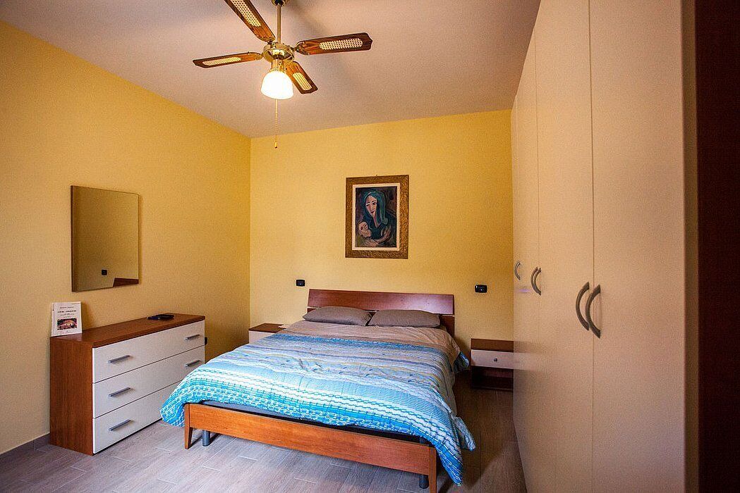 Photo of Bedroom in Locri