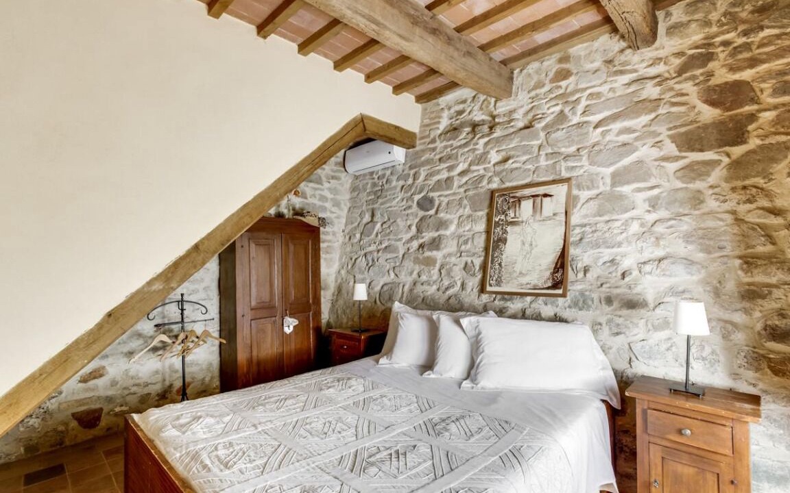 Photo of Bedroom in Castelnuovo dell'Abate