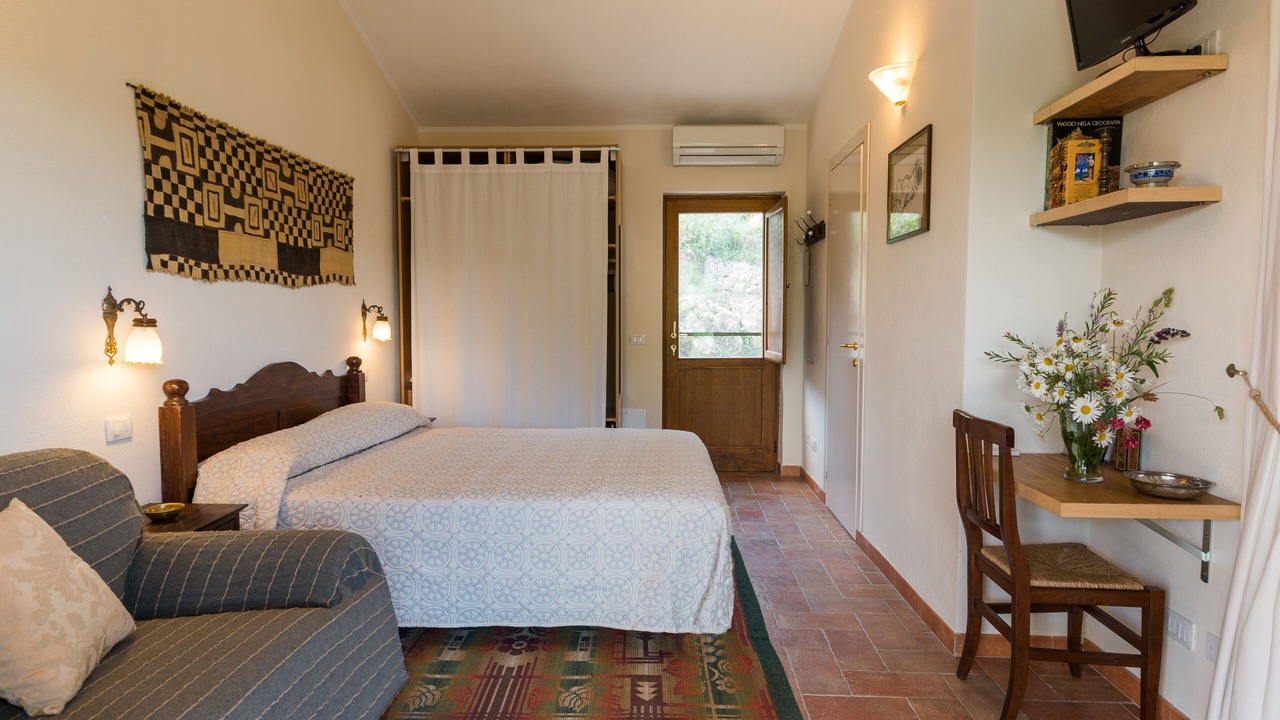 Photo of Bedroom in Saturnia