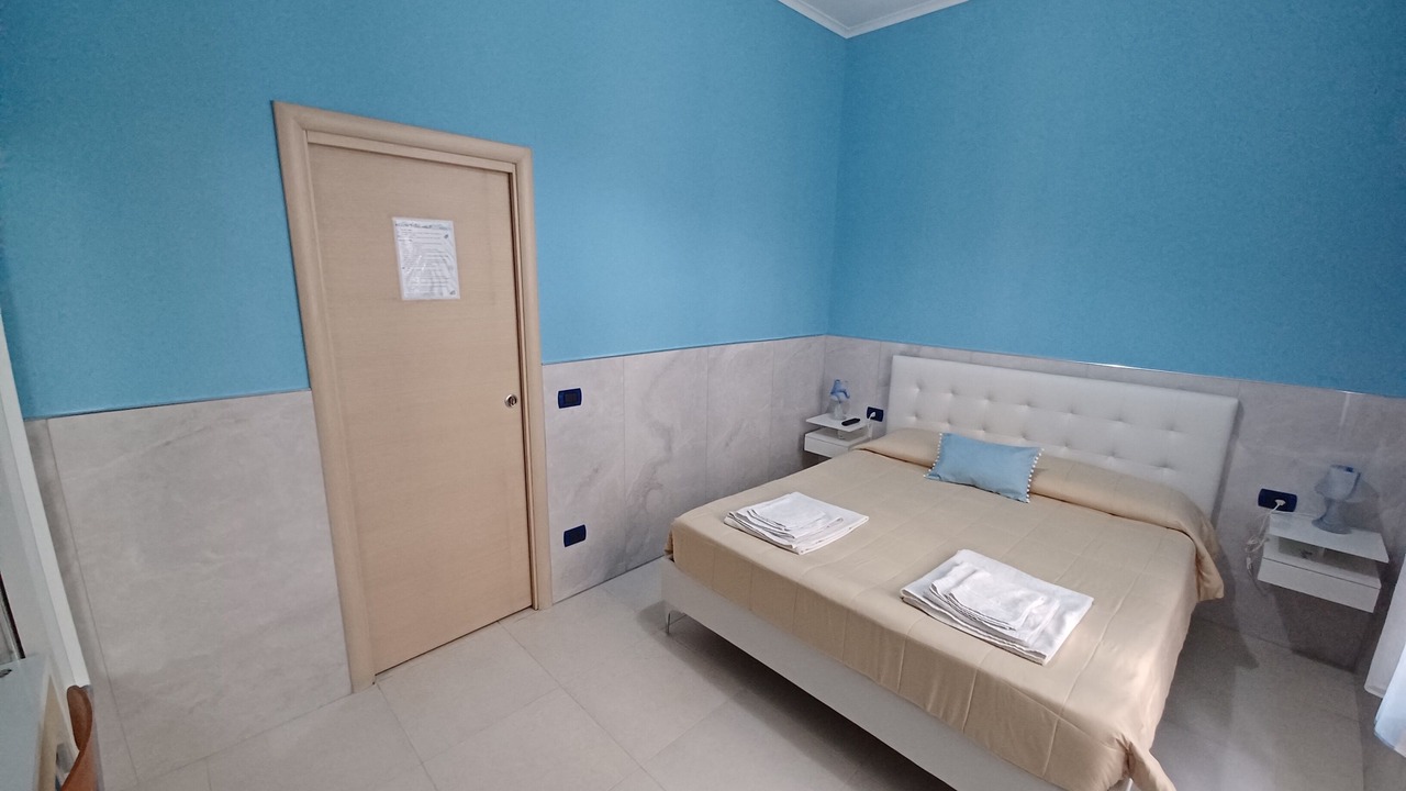 Photo of Bedroom in Naples City Centre