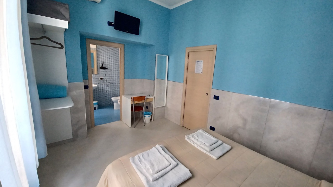 Photo of Bedroom in Naples City Centre