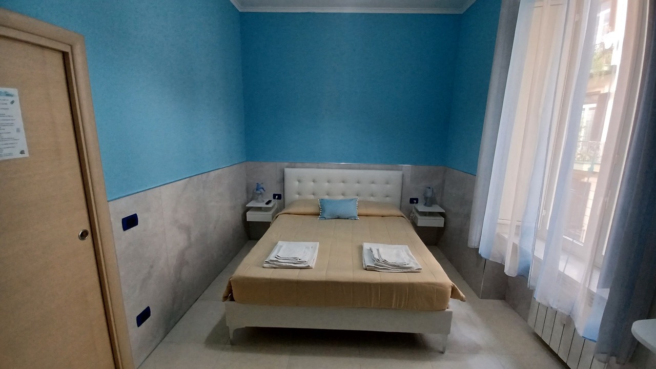 Photo of Bedroom in Naples City Centre