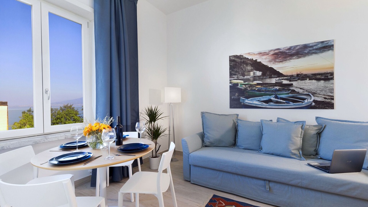 Photo of Livingroom in Sorrento Historic Centre