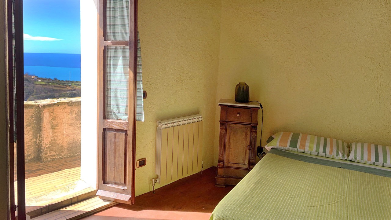 Photo of Bedroom in Belmonte Calabro