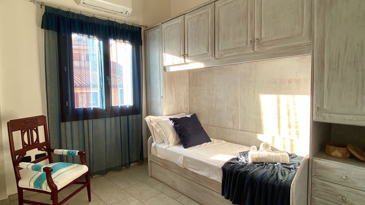 Photo of Bedroom in La Maddalena