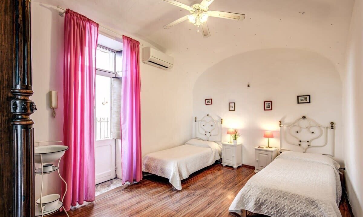 Photo of Bedroom in Sant'Agata sui Due Golfi
