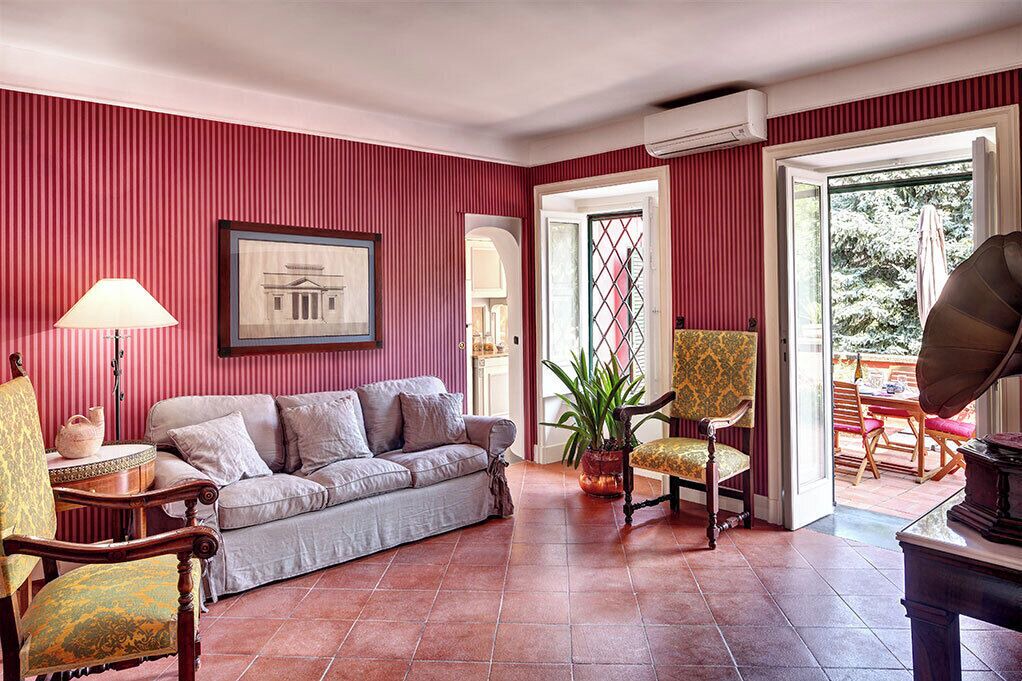 Photo of Livingroom in Meta