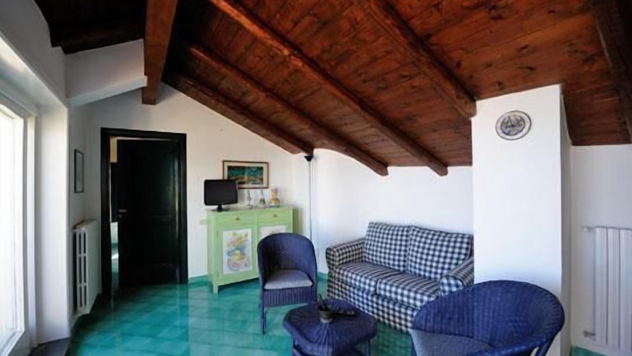 Photo of Livingroom in Scala