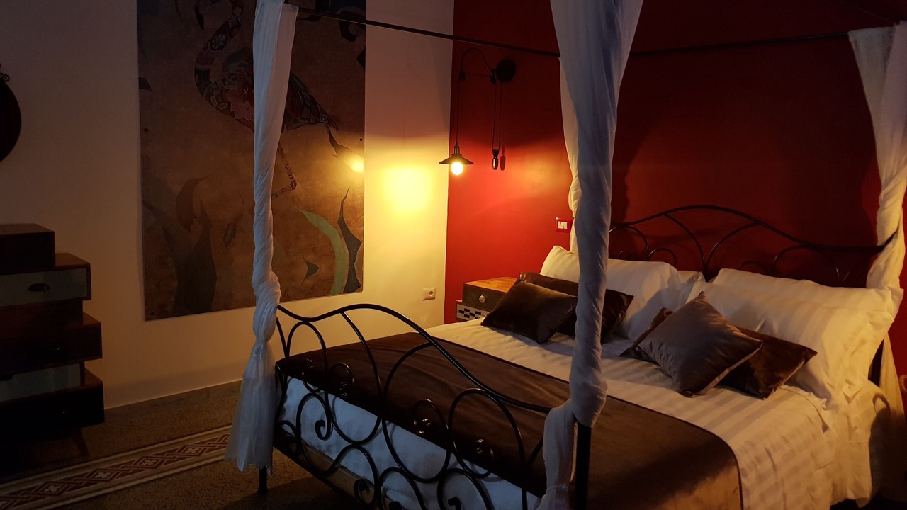 Photo of Bedroom in Naples City Centre
