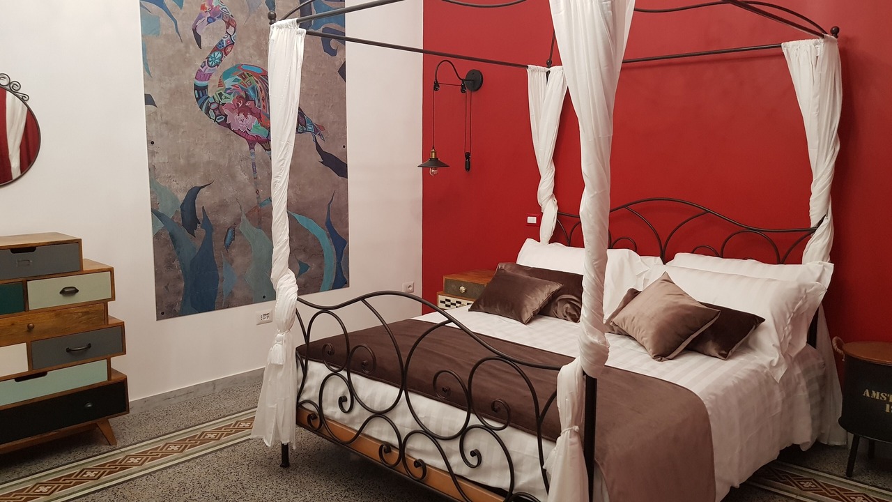 Photo of Bedroom in Naples City Centre